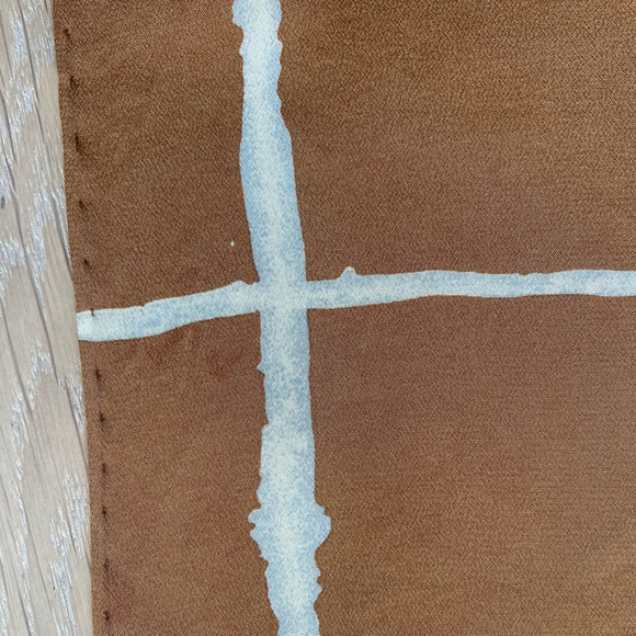 Echo Vintage Silk Scarf - Picture 8 of 10